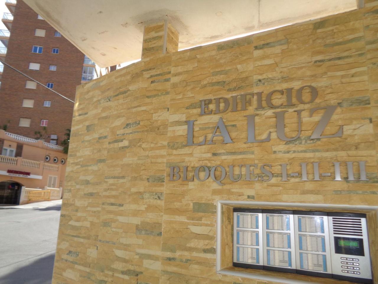 Edificio La Luz Apartment กัลเป ภายนอก รูปภาพ