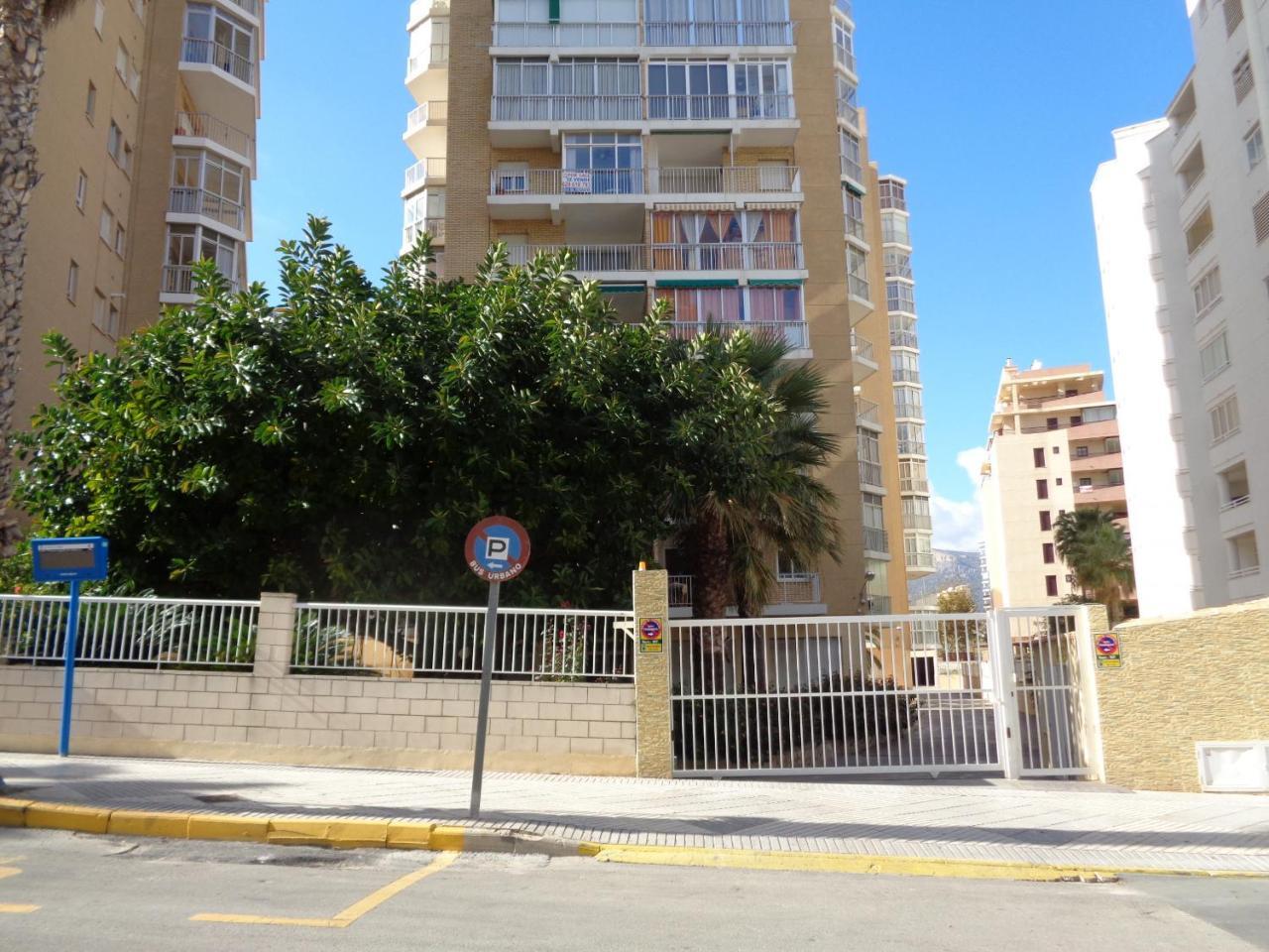 Edificio La Luz Apartment กัลเป ภายนอก รูปภาพ